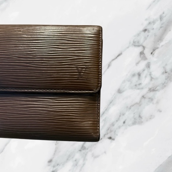 Louis Vuitton Epi Leather Wallet Bifold Dust Bag - Picture 4 of 14